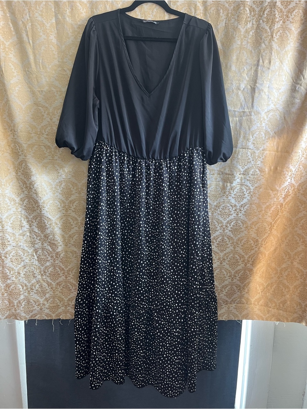 BloomChic Black Polka Dot Midi Dress with Puff Sleeves